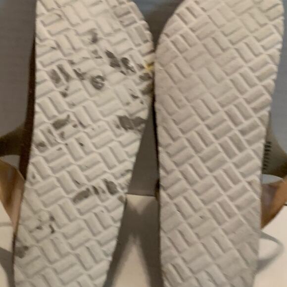 Steve Madden Lakonda Thong SANDAL Rose Gold 10M - Picture 6 of 8